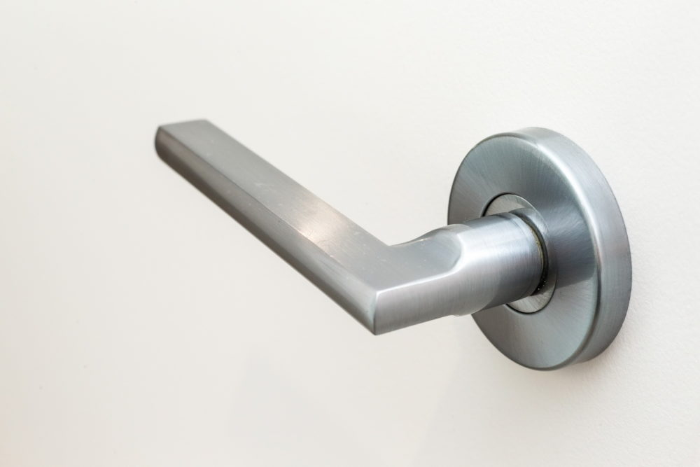 A stainless steel level handle.